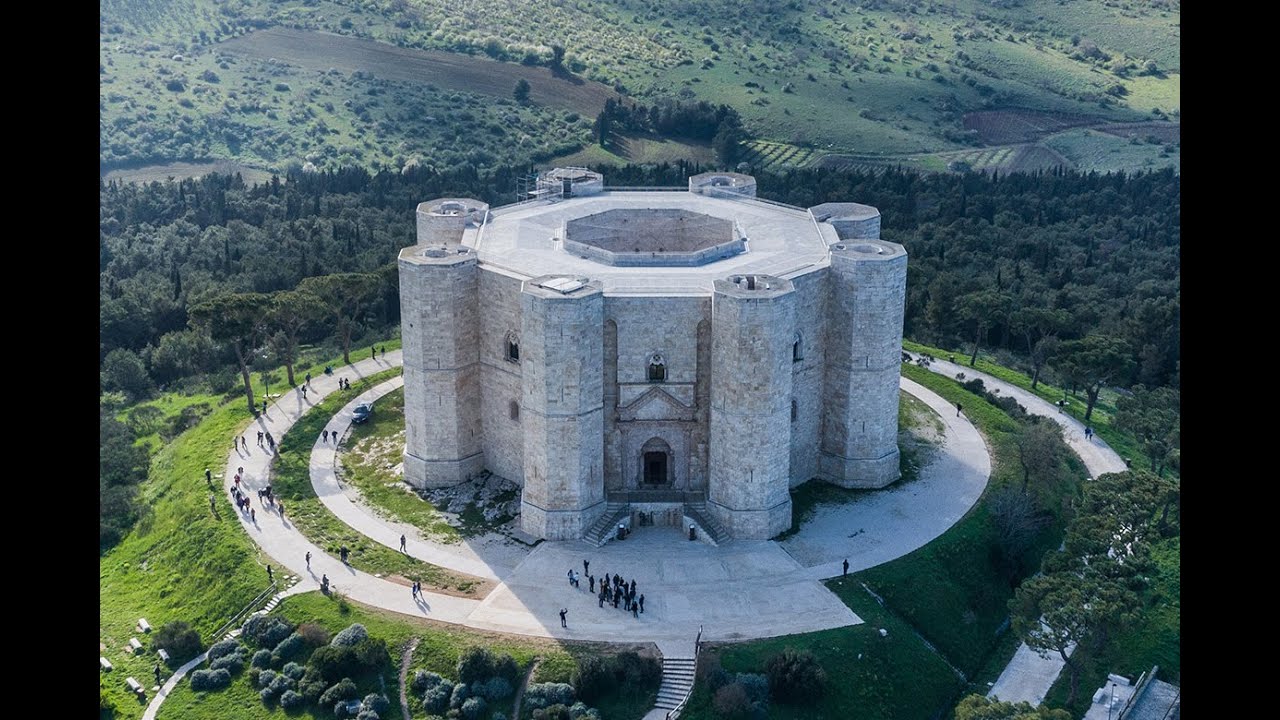 Castel del Monte: il mistero perfetto scolpito nella pietra