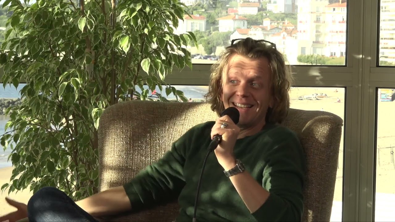 Interview Alex Lutz et Thibault Segouin pour le film "Une Comédie romantique"