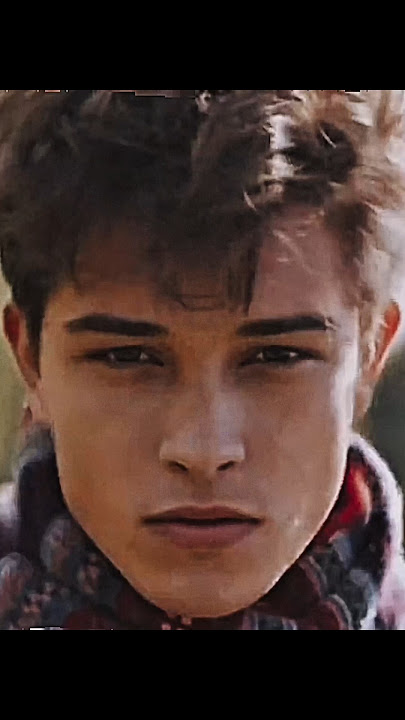 Asymmetry vs Symmetry #shorts #model #looksmaxxing #fyp #trending #tiktok