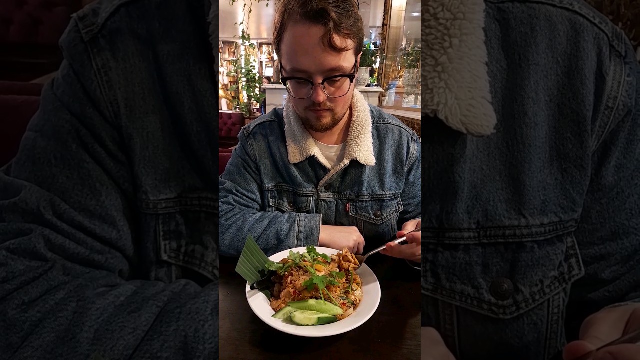 Sydney Weekend Outing! Holy Basil and Lickits  #sydneyfoodie #thaifood #sydneyfoodguide #foodreview
