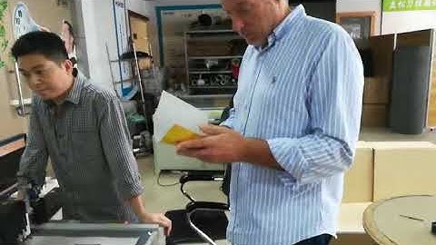 Coated cardboard packaging carton box die cutting AOKE DCH30 CNC flatbed sample cutter plotter