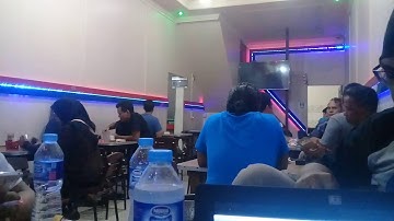 Suasana warkop sariwangi