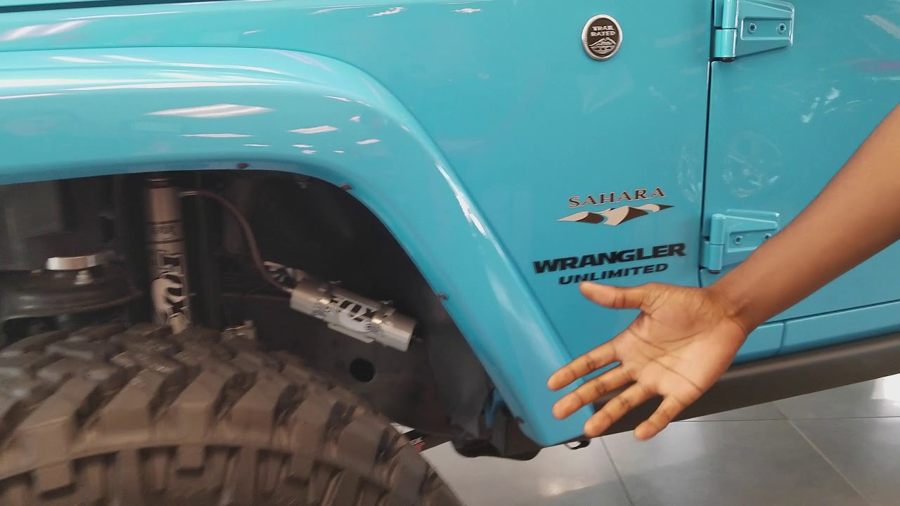 Jeep Sahara Wrangler Unlimited - YouTube