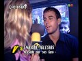 Enrique Iglesias acosado por sus fans - Versus