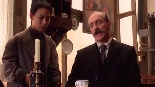 Tremors 4 The Legend Begins - Hiram Gummer, Finds Facilities Provided By Village Folks Shabby