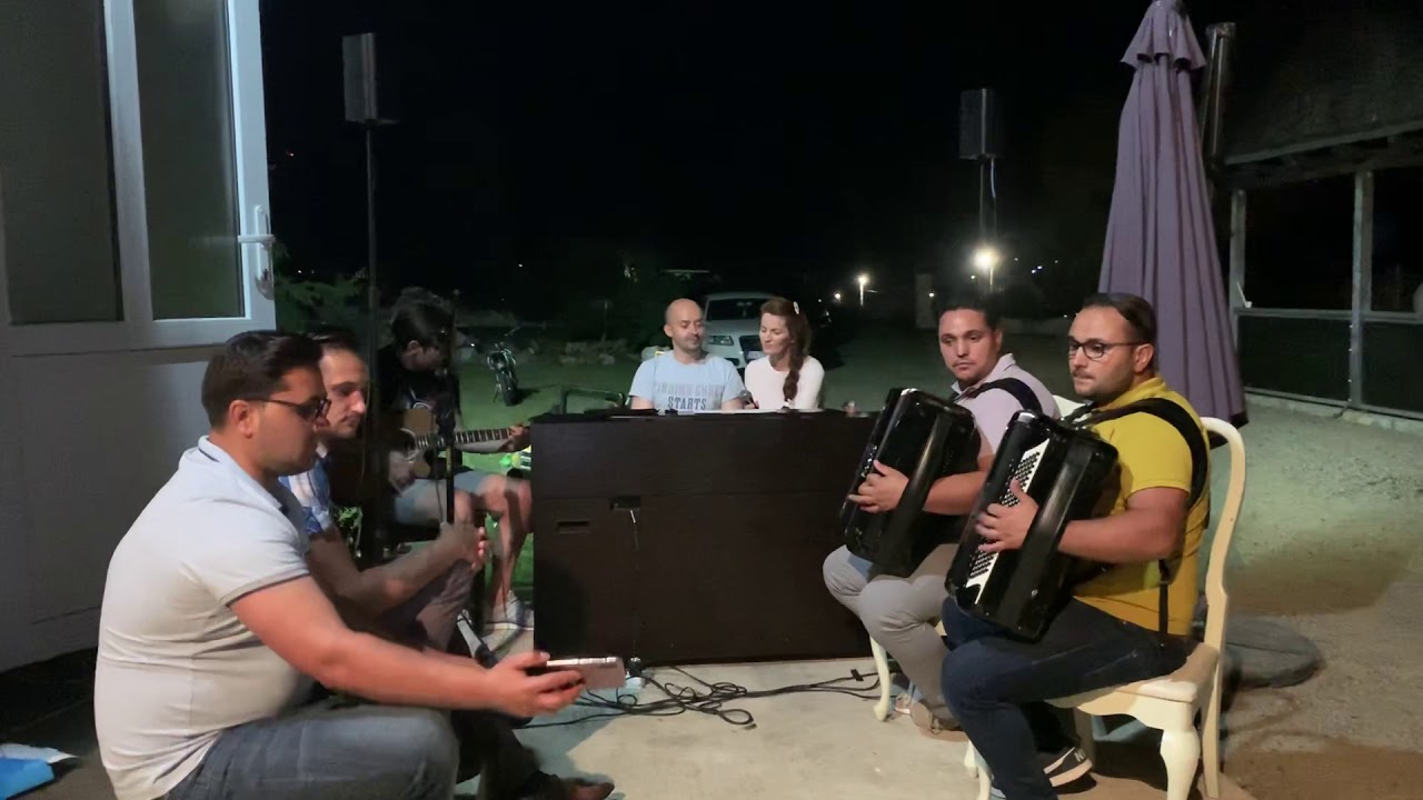 Nou!! Fratii Strugariu, Sorin Si Daniela Piu,Ionut Gontaru