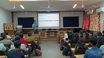 InnovateCon: Empowering Entrepreneurs to create the future BY IIC-PARUL UNIVERSITY.