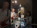 リズム隊2人でカバーしてみました!夏だねっ #shorts