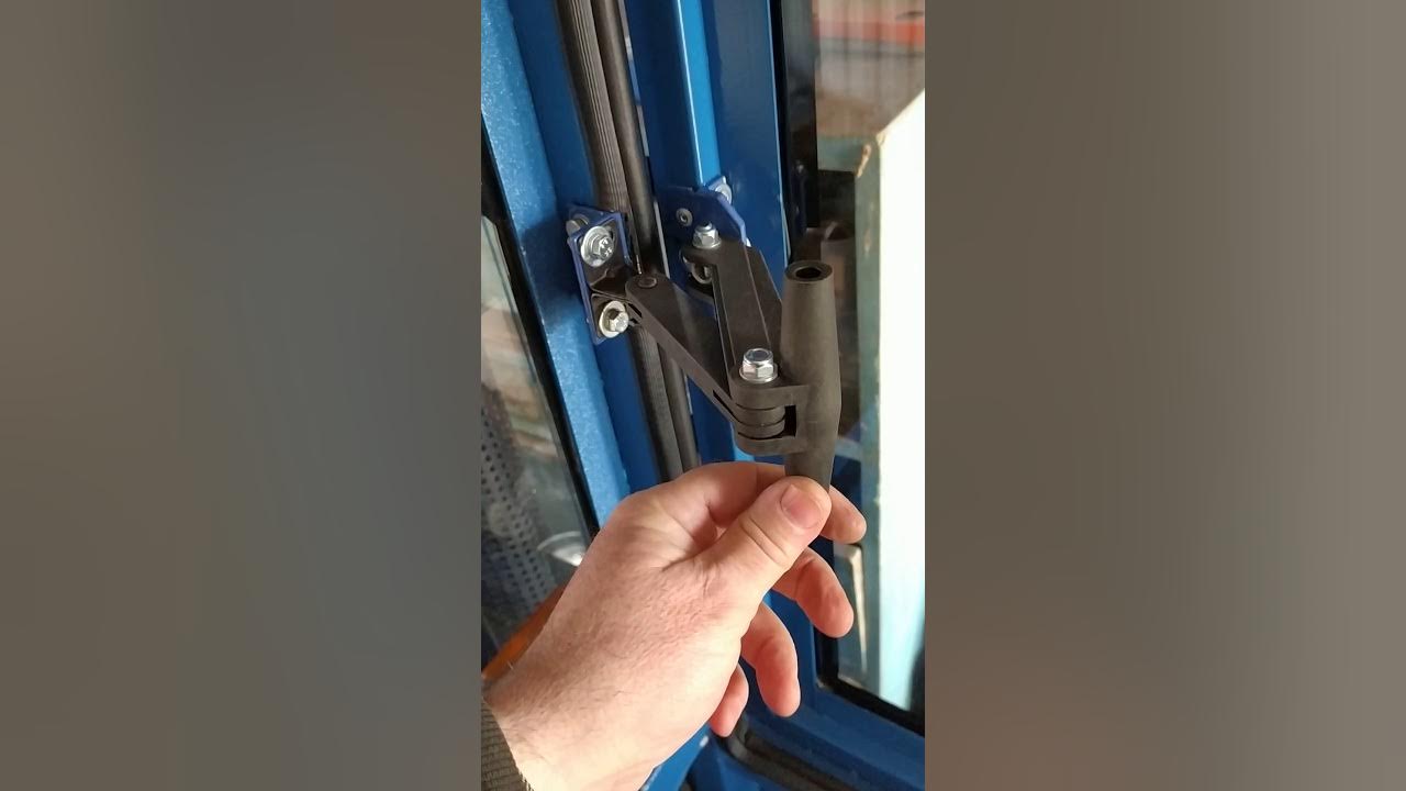 Перенос петель двери мтз малая кабина (подробнее) YouTube