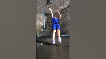 One handed catch #shorts #footballshorts #football