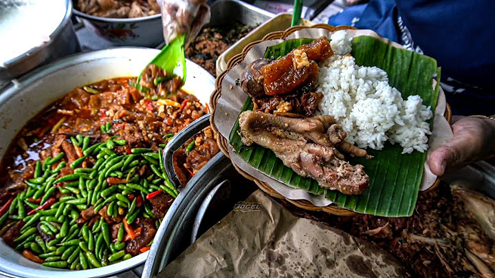 GUDEG TERTUA SEJAK JAMAN BELANDA!!! PENJUAL E BELUM DATANG ANTRINYA SUDAH PANJANG - GUDEG MBOK LINDU