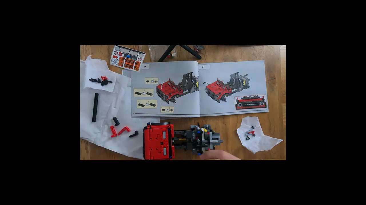 New Year Build: LEGO Ford Bronco Timelapse (January 1, 2026)