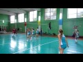 В Павлограде состоялся турнир по волейболу. В игре девушки Лозовой и Синельниково