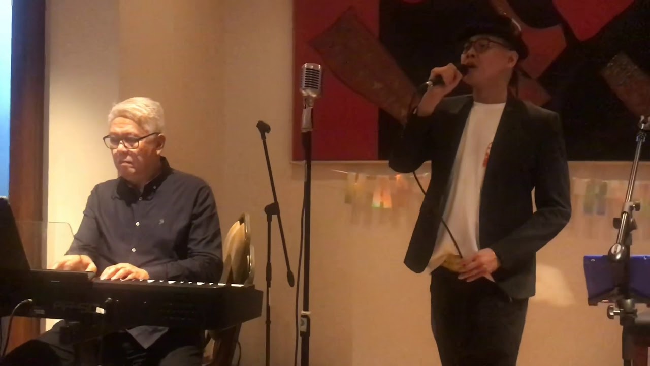 Ryan Cayabyab accompanies Eladio Pamaran’s rendition of his song “Awit