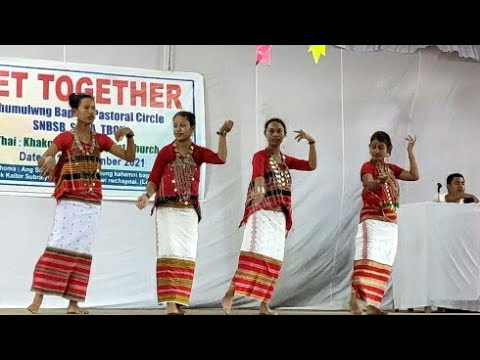 Kami Kami Thangwi  Group Dance Chichima Baptist Church 