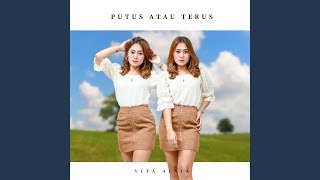 Смотреть клип Putus Atau Terus