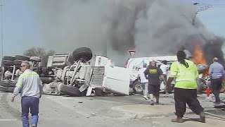 Wilco deputy receives Carnegie medal for pulling man out of burning van