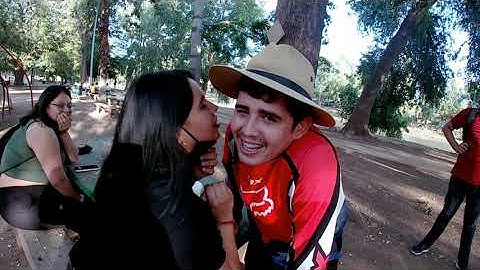 Jugamos BESO O CACHETADA😳EXTREM0 Esto paso🔥👀 | El Niko