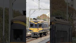 Derm 58Rm Flies Past West Footscray