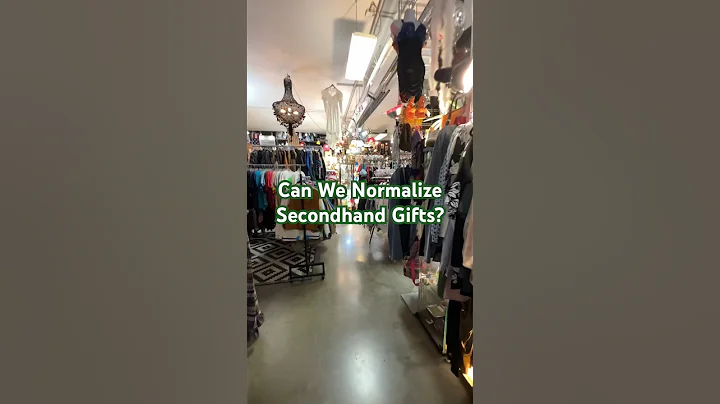 👍 this video if you’d ❤️ a secondhand gift! #sustainability #thrifting #consciousconsumer #eco