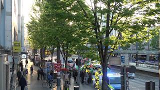 Polizei begleitet 2 Demos am Bertha-von-Suttner-Platz am 16.04.26