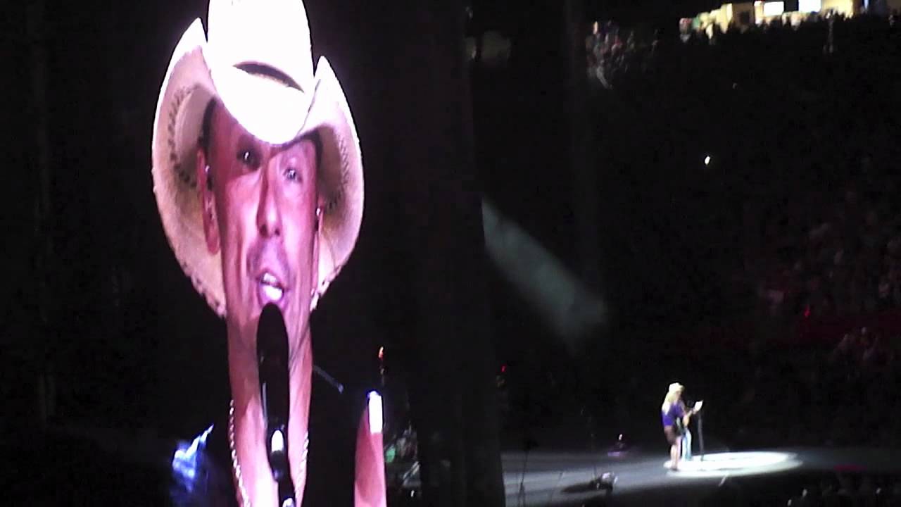Kenny Chesney feat. Grace Potter - "You and Tequila"