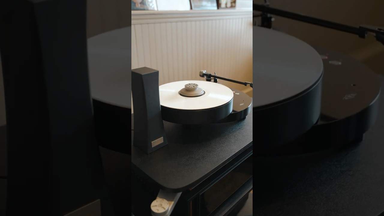 Новое поступление проигрывателя виниловых пластинок от немецкой компании Analog Manufaktur 🚨