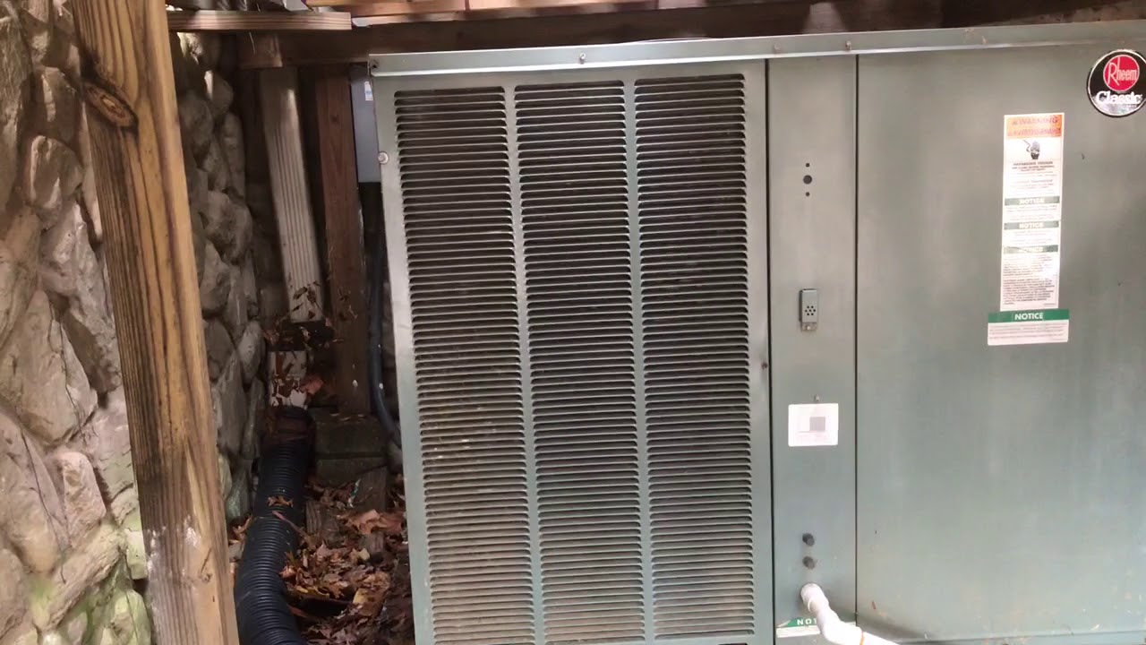 Zumbro Home Inspection Finds HVAC Concealed In Clarksville Tennessee