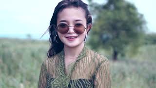 Kembar Mayang - Rista Alviana [Official Music Video]