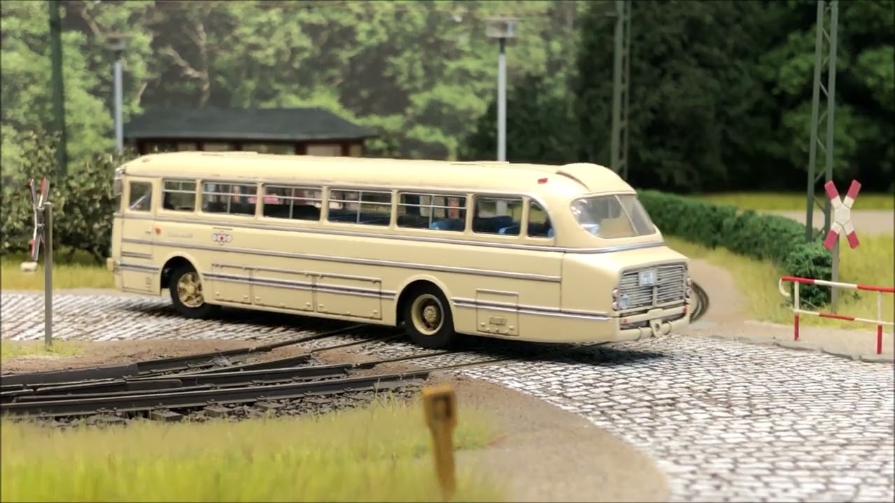 Ikarus 66 Modell Bus RC 1:87 H0