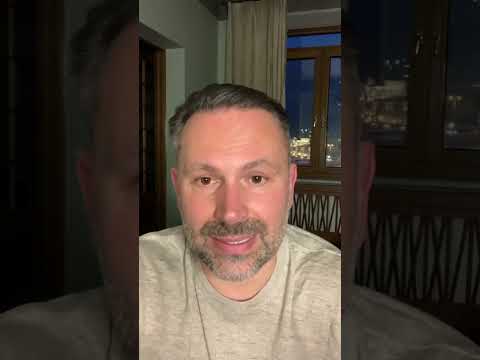 Почему мужчина разлюбил, но не уходит? #shorts