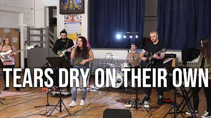 Tears Dry On Their Own - The Music Rooms at The Ha...