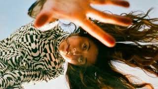Daniela Andrade - Puddle