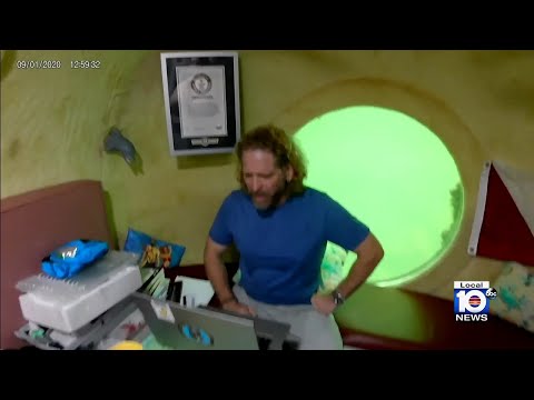 Researcher living underwater in Key Largo for 100 days
