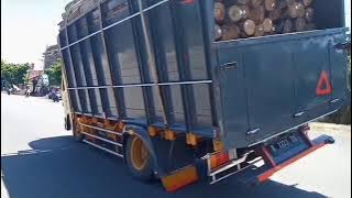 story'wa versi truk oleng gasruk