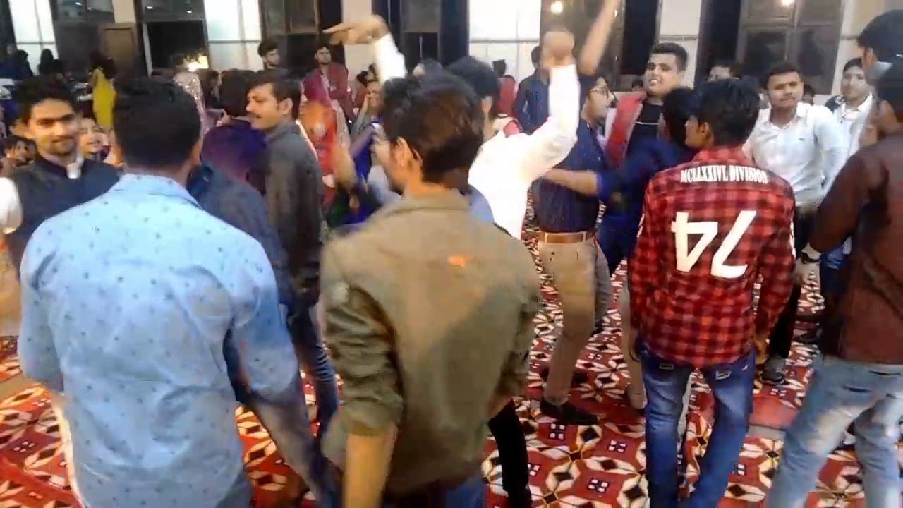 Gaurav Raghav 2017 dance uff Rocky - YouTube