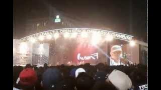 Iwan Fals-Nyanyianmu & Kembang Pete (Live)