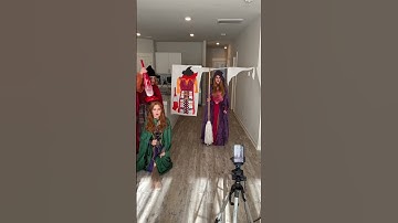 Thumbnail of wait for it… 😱 HOCUS POCUS #shorts