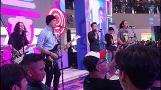 Andra And The Backbone - Saat Dunia Masih Milik Kita