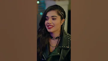 عمر يطلب أن يرقص مع سوسن مسلسل إخواتي Shotrs 