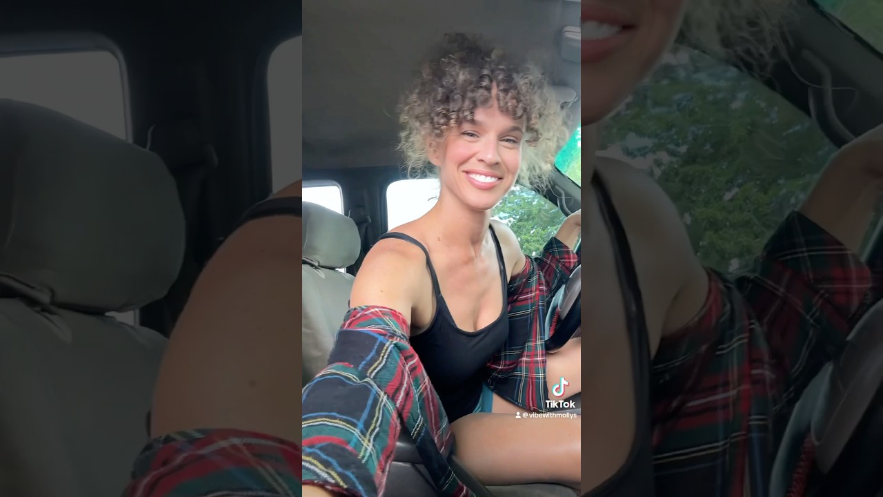 Why you should try dating a southern woman.  They’re crazy and they’ll ask you to marry them!