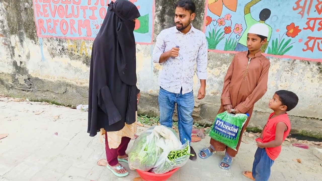 স্যালুট জানাই এমন মাকে #humanity 