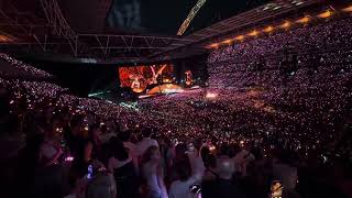 Download Lagu Coldplay Wembley 2025 - Fix You MP3 Download Lagu Coldplay Wembley 2025 - Fix You MP3