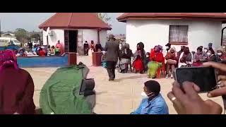 hiya pela lwandle hiya kanani.. bishop Shishenge. apostol song