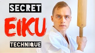 Een vreemd kobudo wapen (een roeispaan) uit Okinawa - Jesse Enkamp