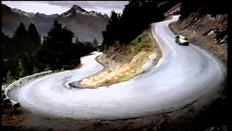 Holden Commodore advertisement  2003