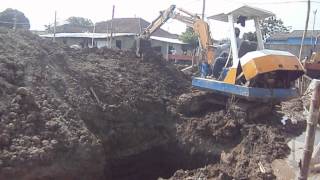 heavy equipment backhoe excavation work