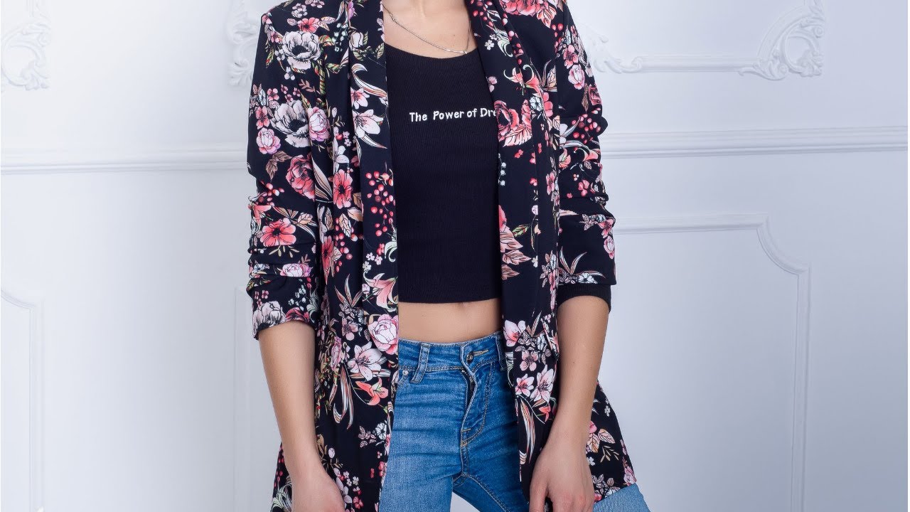 Удлиненный жакет в цветочный принт