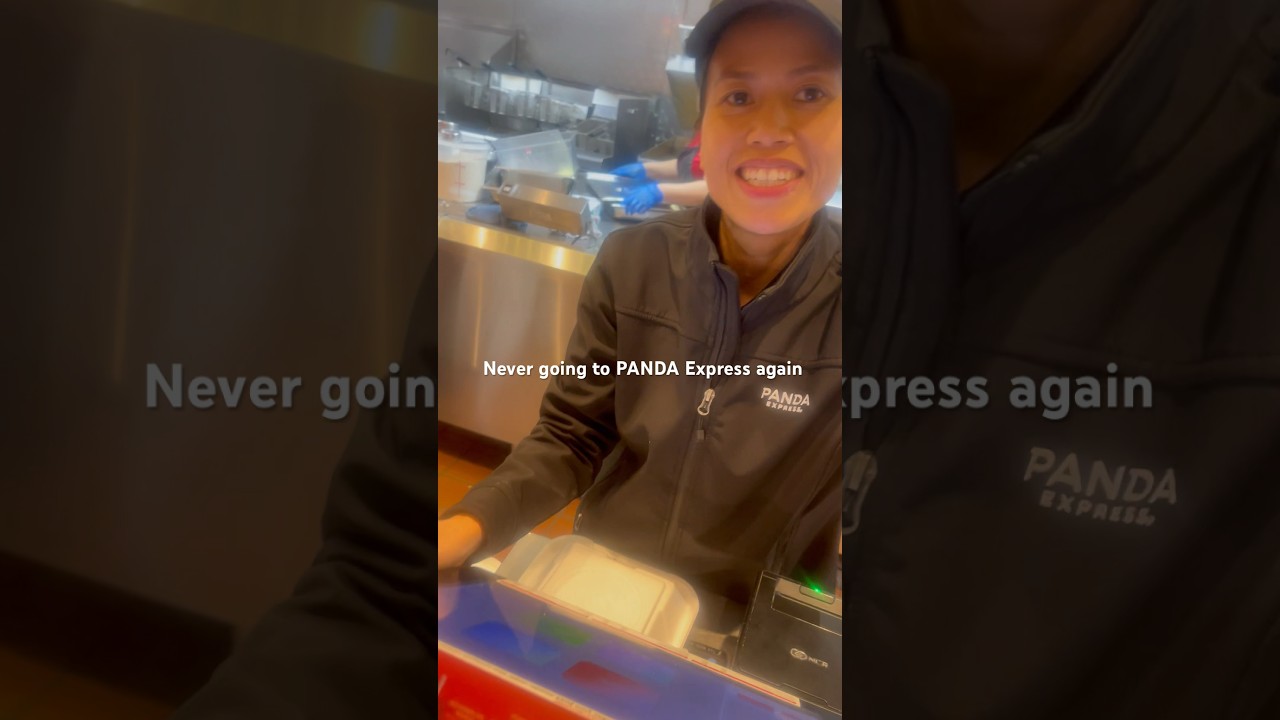 ONCE YALL MESS UP THE FOOD JUST GIVE ME A REFUND, ITS THAT SIMPLE!!!