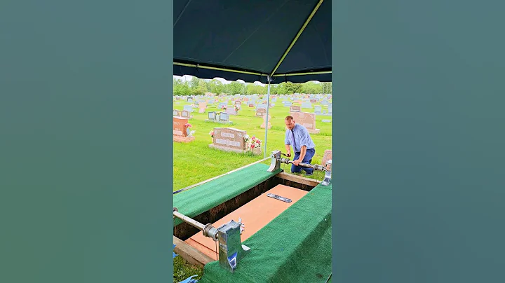 How a Burial Vault is Sealed Part 2. #cemetery #graveyard #funeral #educationalvideo #vaultmen